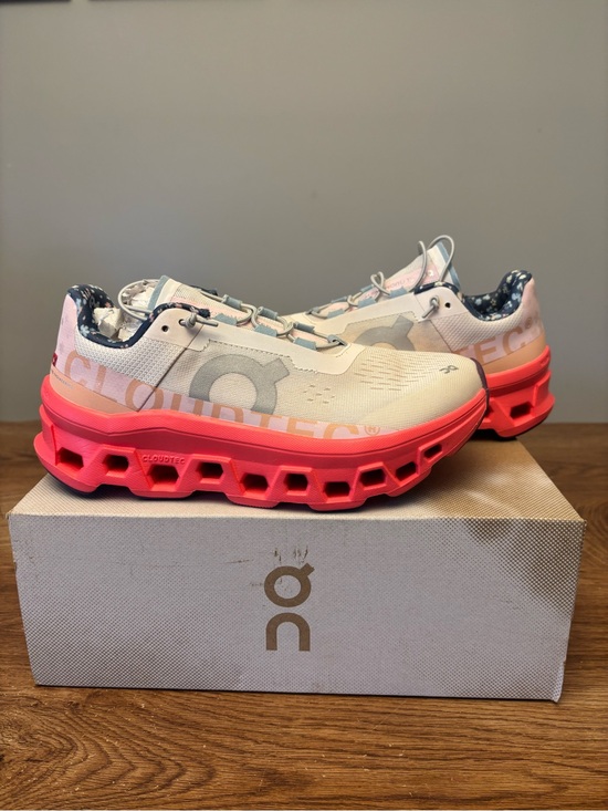On Running Shoes - Free People x On Cloudmonster Sneakers